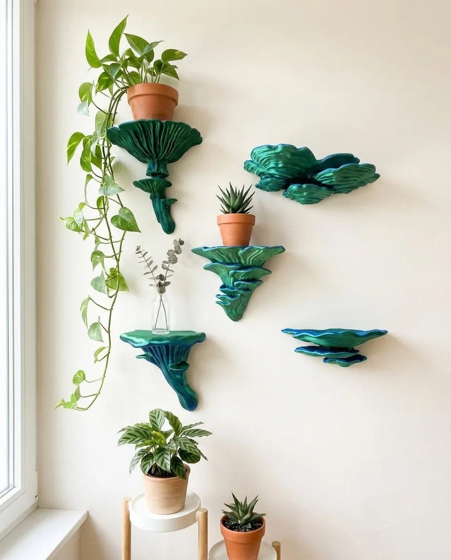 Pilzwandregal-Set 5-teilig in Blau/Grün mit Pflanzen am Fenster